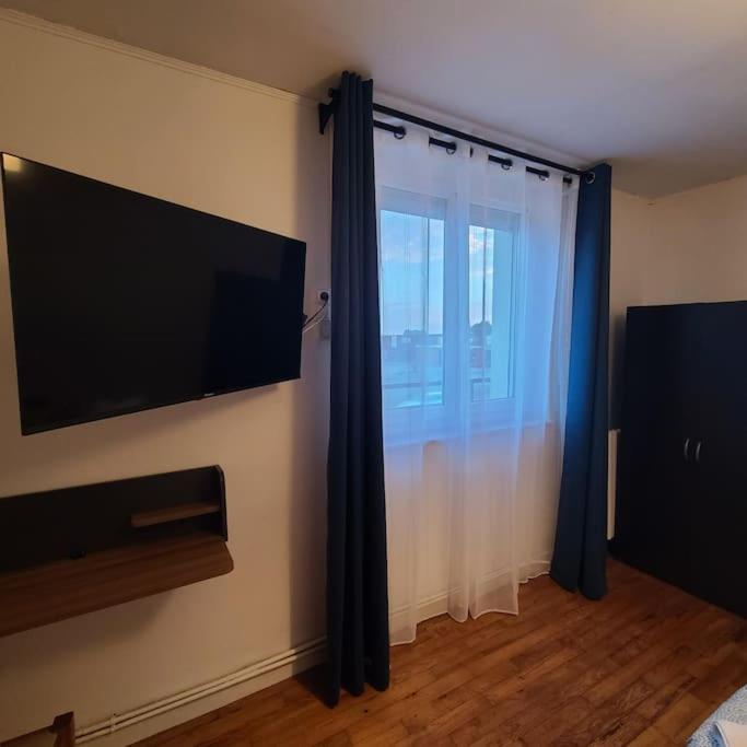 Maison Pour 11 Personnes Max Tv Dans Les 4Chambres เบรสต์ ภายนอก รูปภาพ
